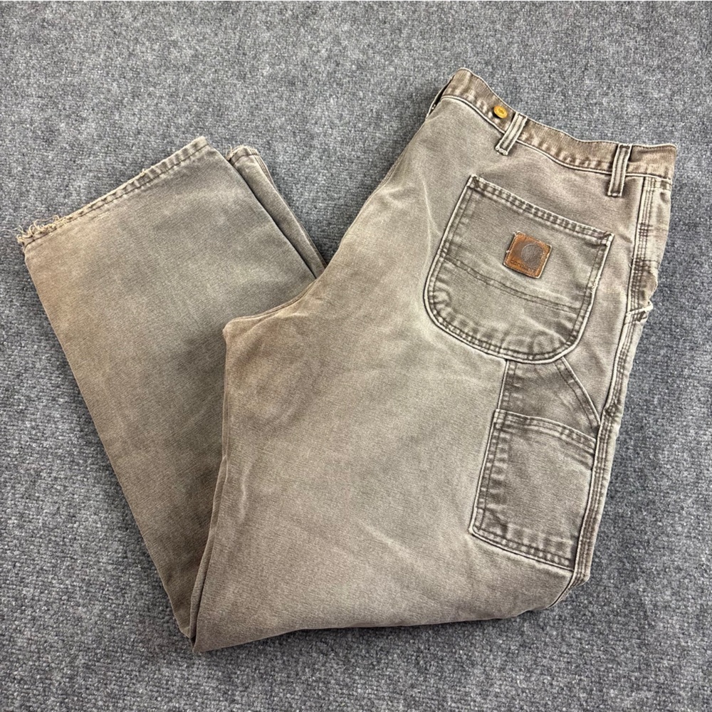CARHARTT Men’s Grey/Brown Utility Work Pants Cargo size: 42 x 32